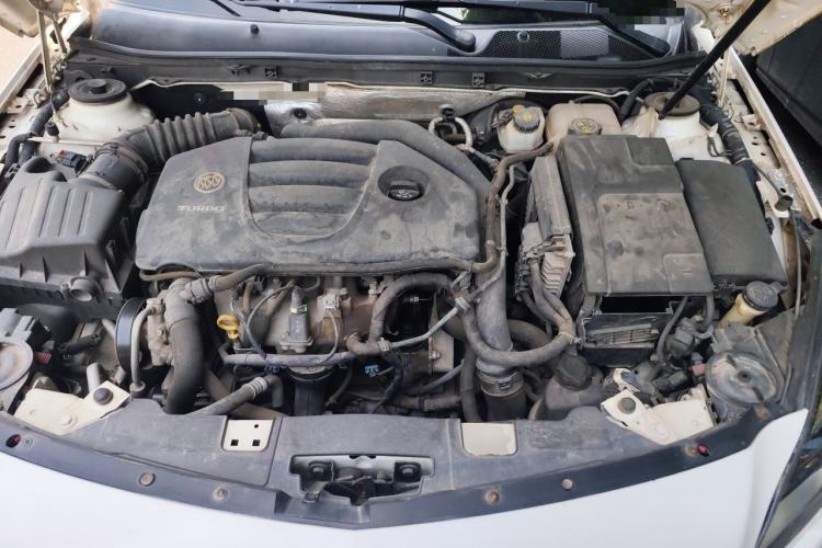 Used Buick Regal 2014 GS 2.0T Grand Sport Edition Engine Bay