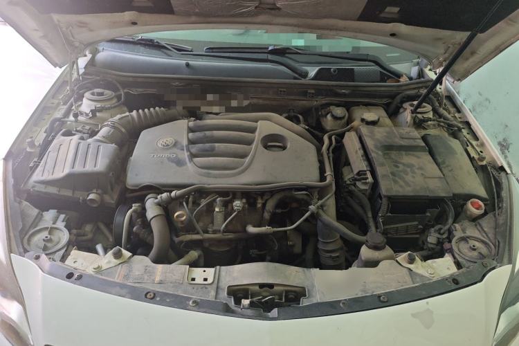 Used Buick Regal 2014 GS 2.0T Passionate Sport Edition Engine Bay