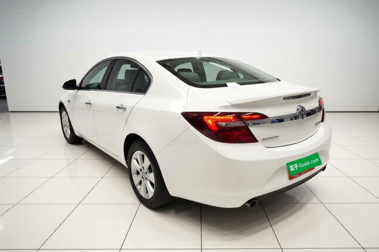 Used Buick Regal 2014 2.0L Elite Fashion Edition Exterior 2
