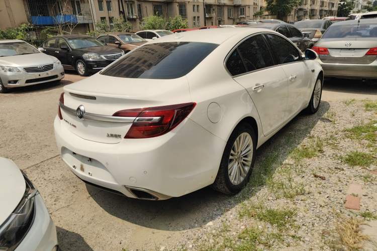 Used Buick Regal 2014 GS 2.0T Passionate Sport Edition Exterior 4