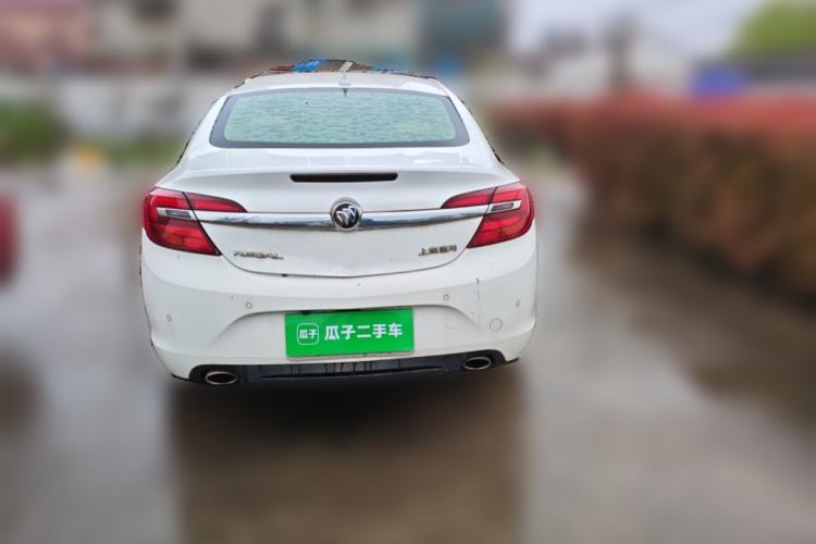 Used Buick Regal 2014 2.0L Leading Fashion Edition Exterior 4