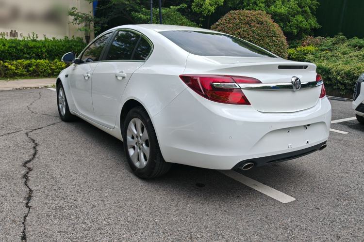 Used Buick Regal 2014 2.0L Leading Fashion Edition Exterior 8