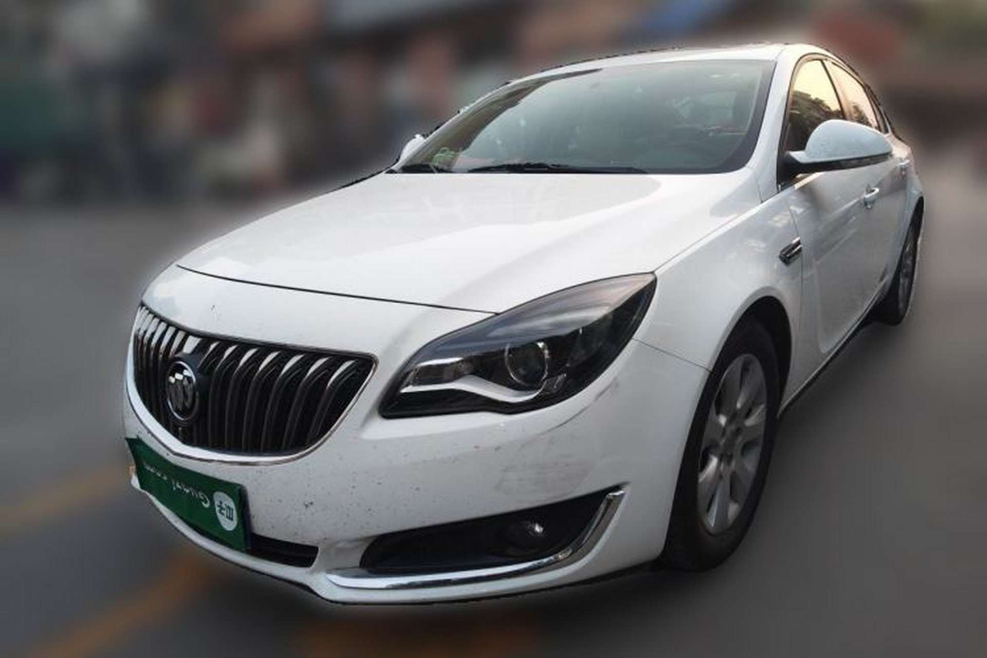 Used Buick Regal 2014 2.0L Leading Fashion Edition Front Left 45 Deg