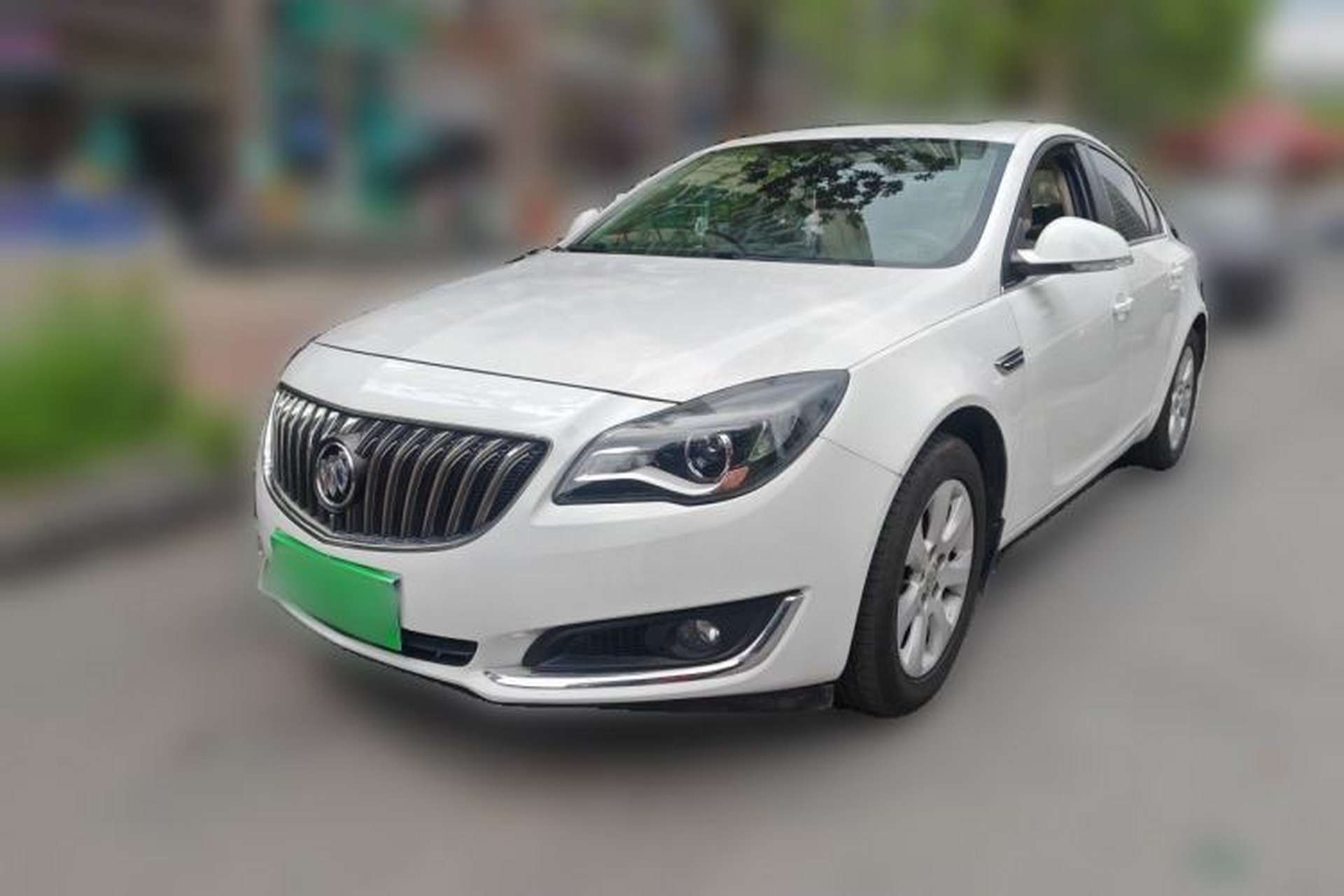 Used Buick Regal 2014 2.0L Leading Fashion Edition Front Left 45 Deg