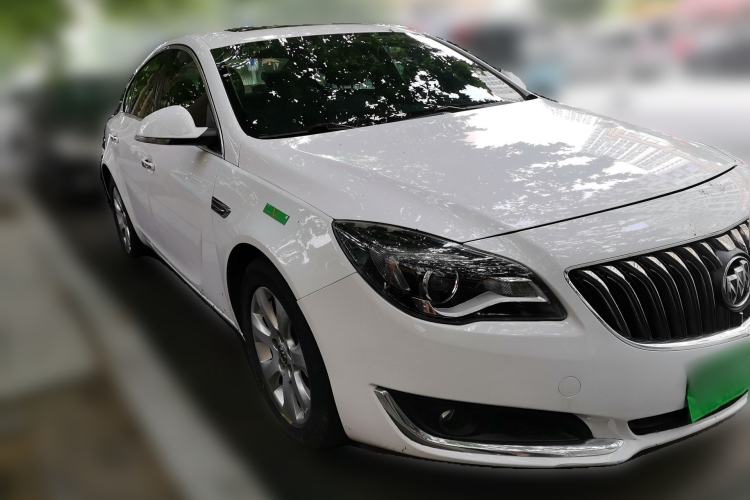 Used Buick Regal 2014 2.0L Elite Fashion Edition Front Right 45 Deg