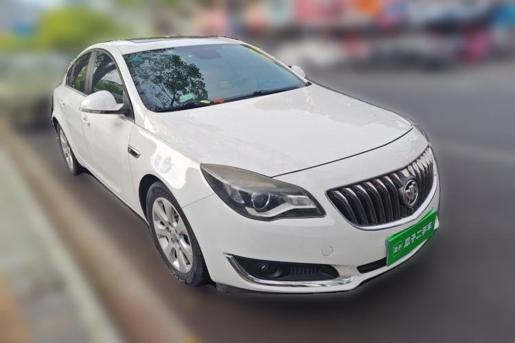 Used Buick Regal 2014 1.6T Fashionable Tech Edition Front Right 45 Deg