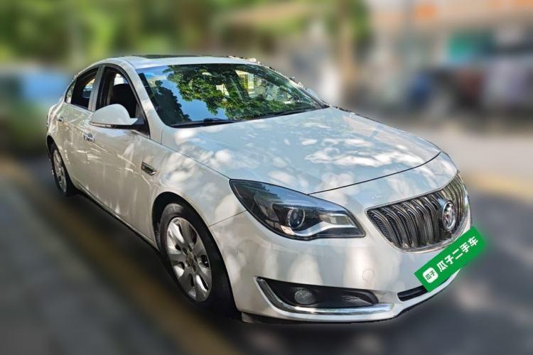 Used Buick Regal 2014 1.6T Fashionable Tech Edition Front Right 45 Deg