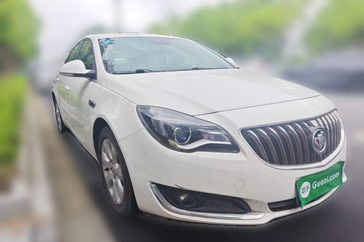 Used Buick Regal 2014 1.6T Fashionable Tech Edition Front Right 45 Deg