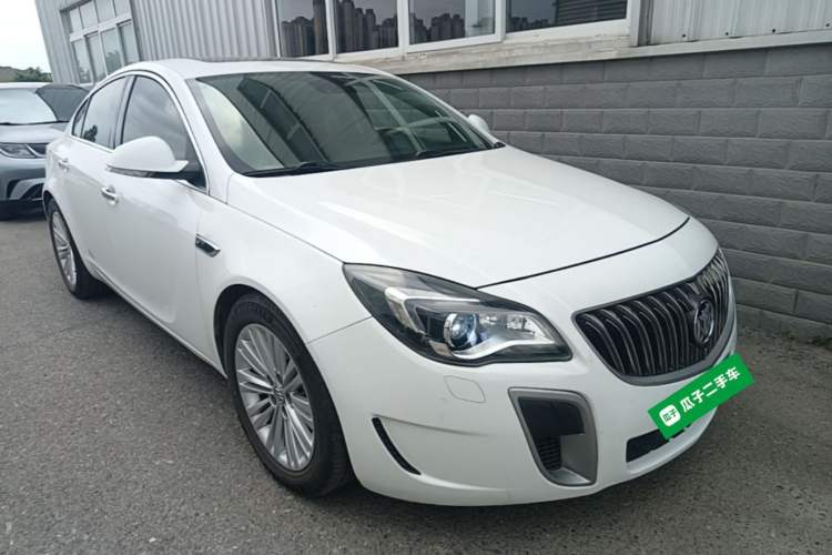 Used Buick Regal 2014 GS 2.0T Passionate Sport Edition Front Right 45 Deg