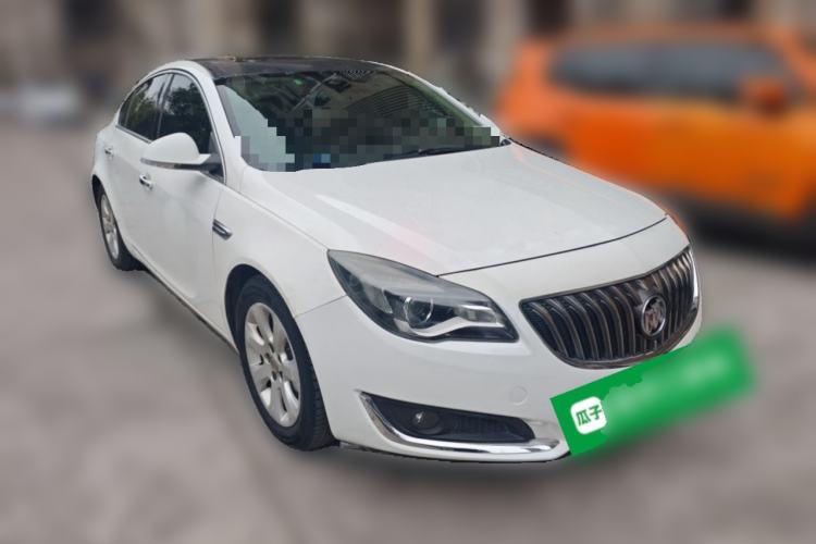 Used Buick Regal 2014 2.0L Elite Fashion Edition Front Right 45 Deg