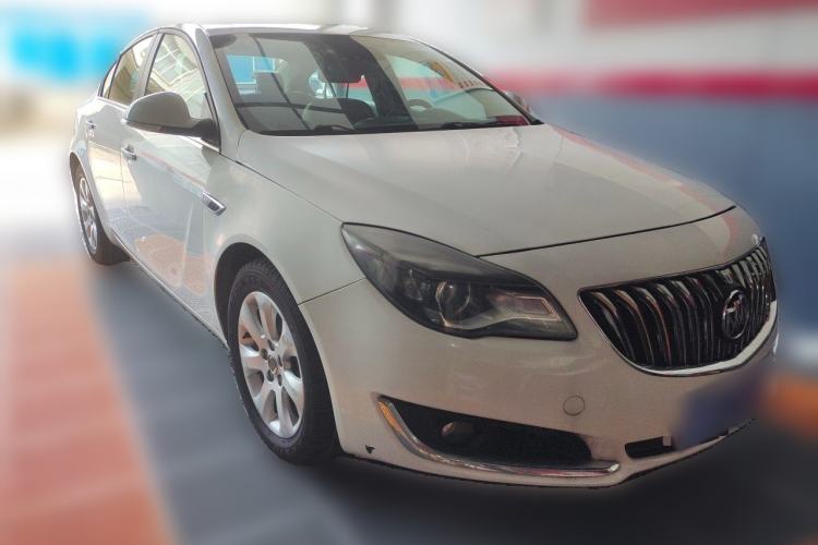 Used Buick Regal 2014 1.6T Fashionable Tech Edition Front Right 45 Deg