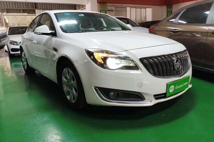 Used Buick Regal 2014 1.6T Fashionable Tech Edition Front Right 45 Deg
