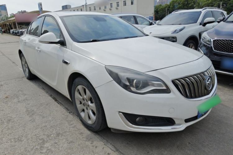 Used Buick Regal 2014 1.6T Fashionable Tech Edition Front Right 45 Deg