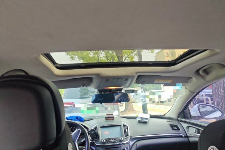 Used Buick Regal 2014 1.6T Fashionable Tech Edition Headliner
