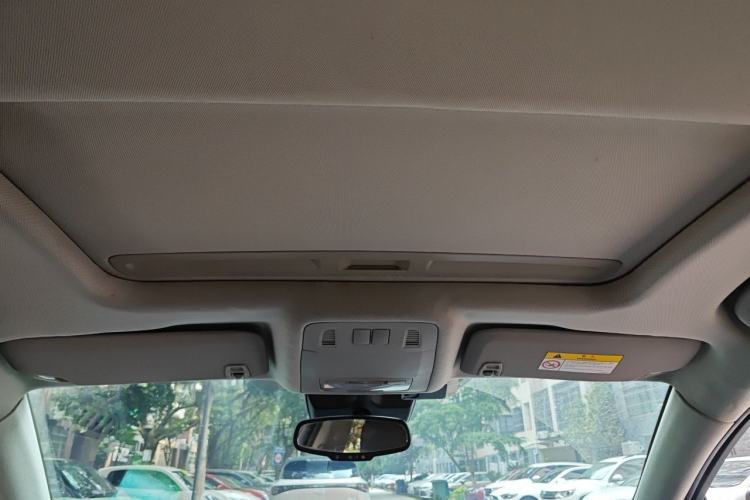 Used Buick Regal 2014 1.6T Fashionable Tech Edition Headliner