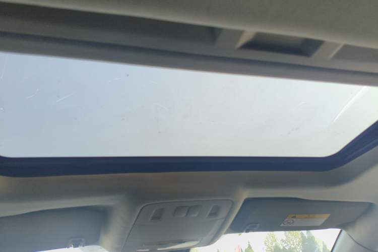 Used Buick Regal 2014 1.6T Fashionable Tech Edition Headliner