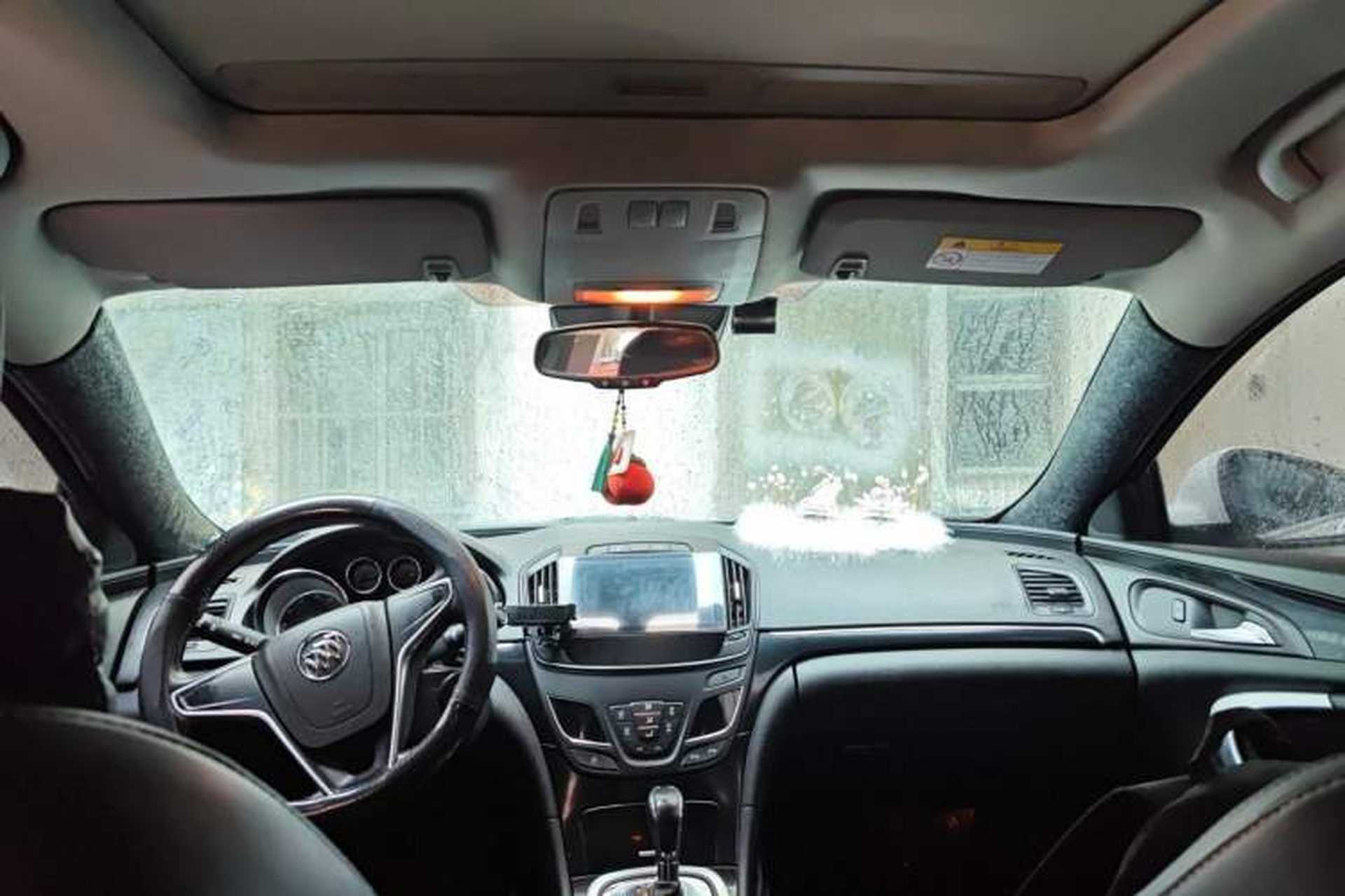 Used Buick Regal 2014 1.6T Fashionable Tech Edition Headliner