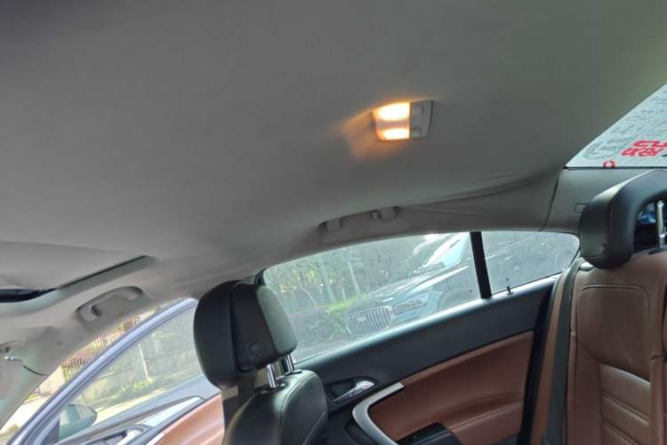 Used Buick Regal 2014 GS 2.0T Grand Sport Edition Headliner