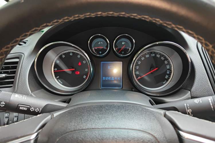 Used Buick Regal 2014 1.6T Fashionable Tech Edition Instrument Cluster
