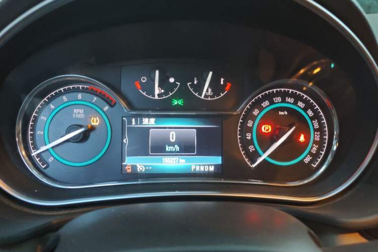Used Buick Regal 2014 2.0L Elite Fashion Edition Instrument Cluster