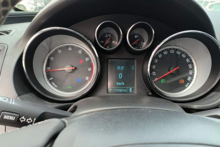 Used Buick Regal 2014 1.6T Fashionable Tech Edition Instrument Cluster