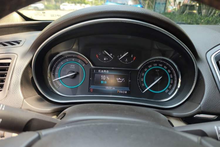 Used Buick Regal 2014 2.0L Elite Fashion Edition Instrument Cluster