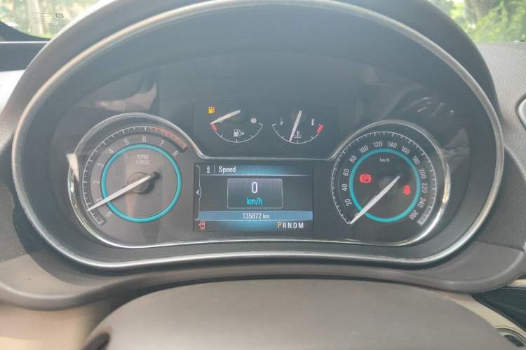Used Buick Regal 2014 2.0L Elite Fashion Edition Instrument Cluster