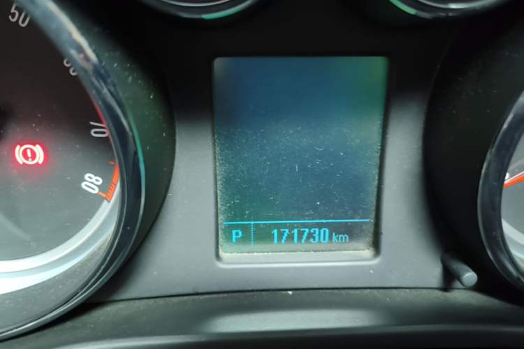 Used Buick Regal 2014 1.6T Fashionable Tech Edition Instrument Cluster