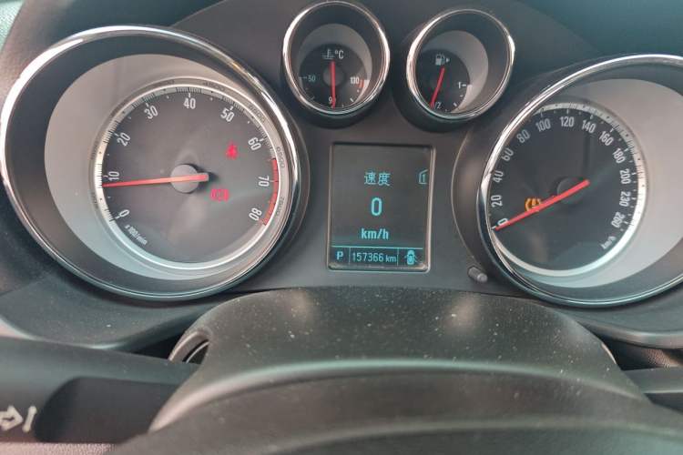 Used Buick Regal 2014 1.6T Fashionable Tech Edition Instrument Cluster