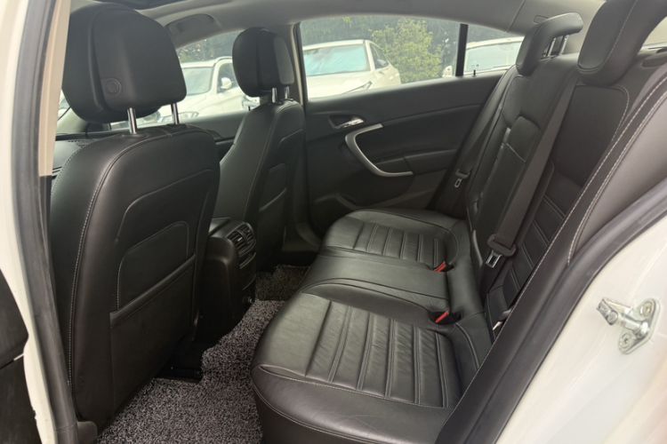 Used Buick Regal 2014 1.6T Fashionable Tech Edition Interior 2