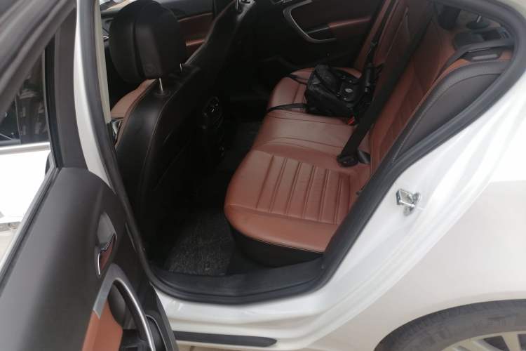 Used Buick Regal 2014 GS 2.0T Grand Sport Edition Interior 4