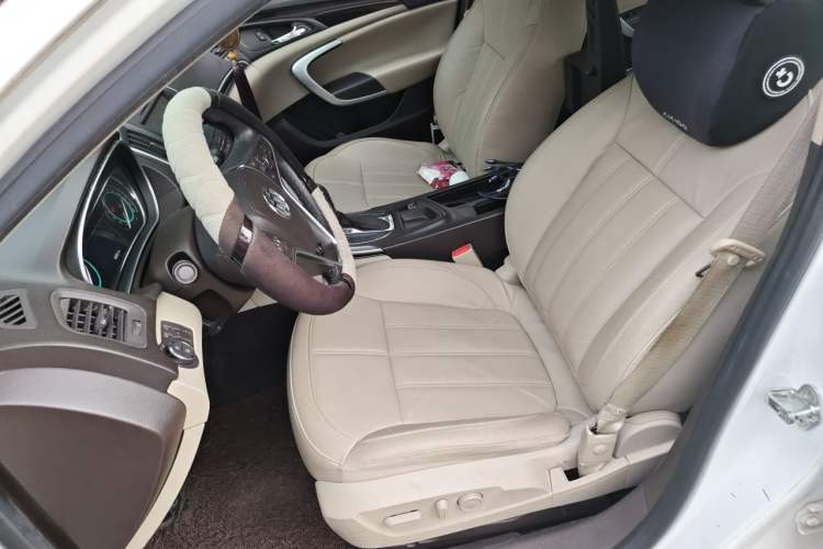 Used Buick Regal 2014 2.0L Elite Fashion Edition Left Front Seat