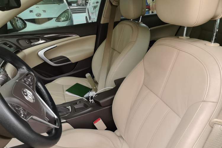 Used Buick Regal 2014 2.0L Elite Fashion Edition Left Front Seat