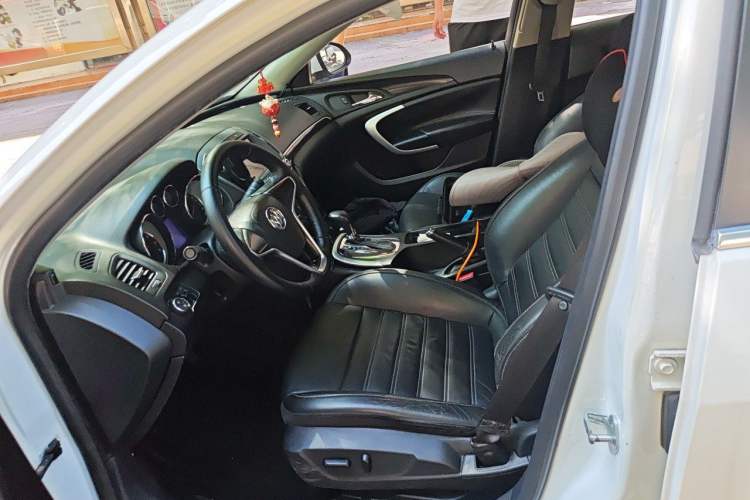 Used Buick Regal 2014 1.6T Fashionable Tech Edition Left Front Seat