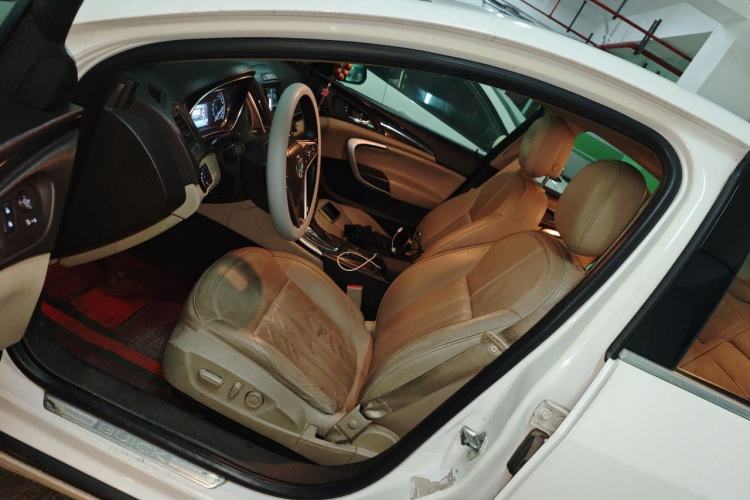 Used Buick Regal 2014 2.0L Elite Fashion Edition Left Front Seat