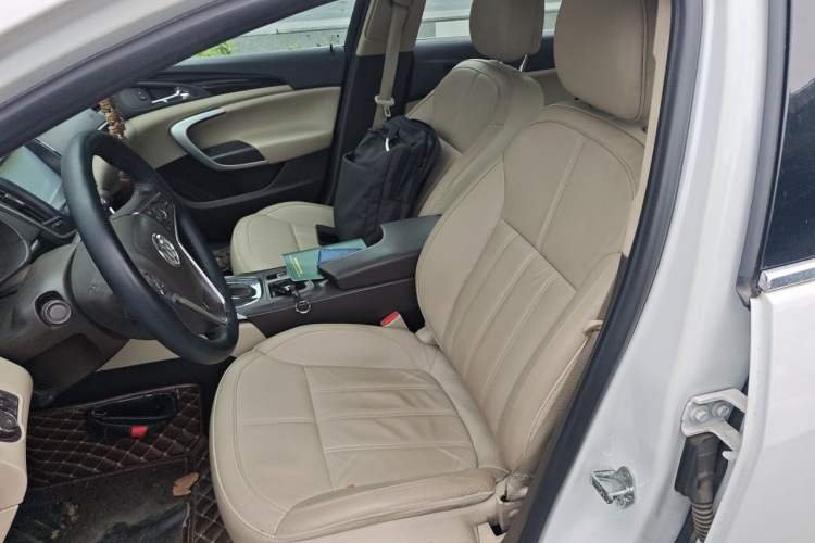 Used Buick Regal 2014 2.0L Elite Fashion Edition Left Front Seat