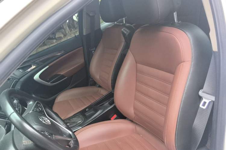 Used Buick Regal 2014 GS 2.0T Grand Sport Edition Left Front Seat