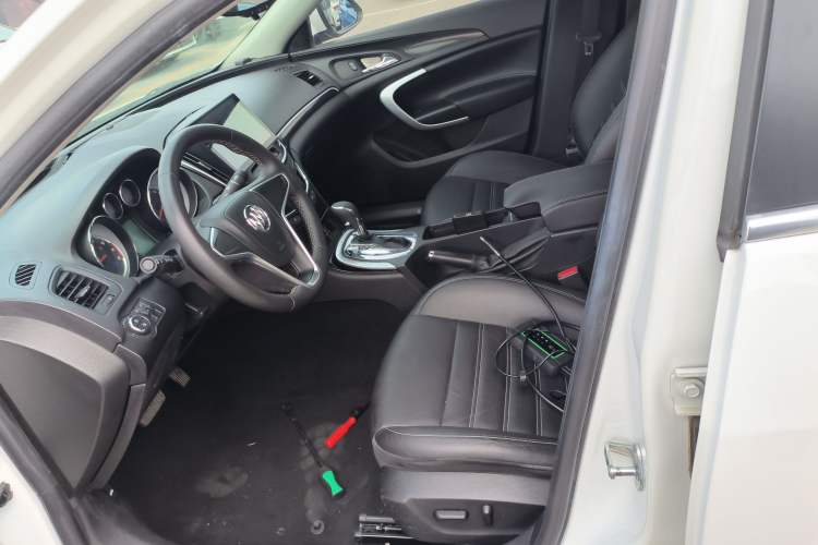 Used Buick Regal 2014 1.6T Fashionable Tech Edition Left Front Seat