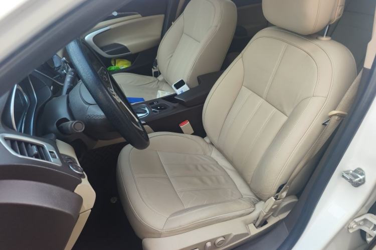 Used Buick Regal 2014 2.0L Elite Fashion Edition Left Front Seat
