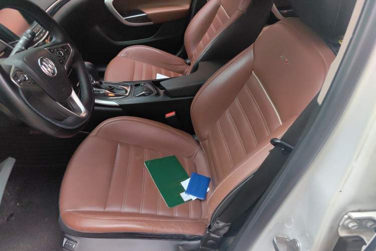 Used Buick Regal 2014 GS 2.0T Passionate Sport Edition Left Front Seat