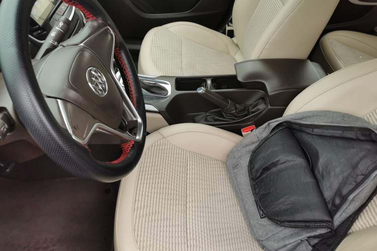 Used Buick Regal 2014 2.0L Leading Fashion Edition Left Front Seat