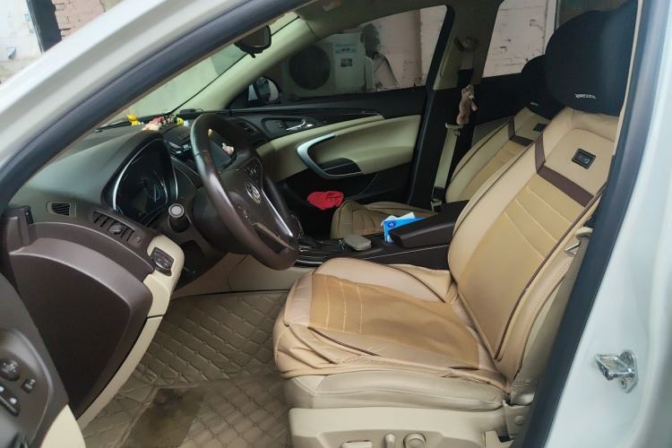 Used Buick Regal 2014 2.0L Elite Fashion Edition Left Front Seat