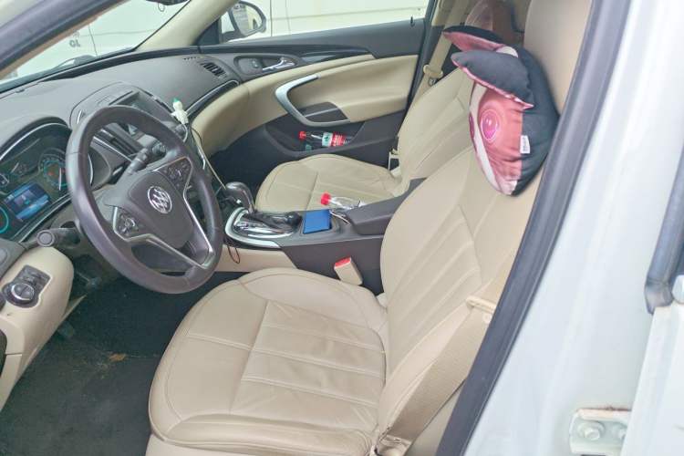 Used Buick Regal 2014 2.0L Elite Fashion Edition Left Front Seat