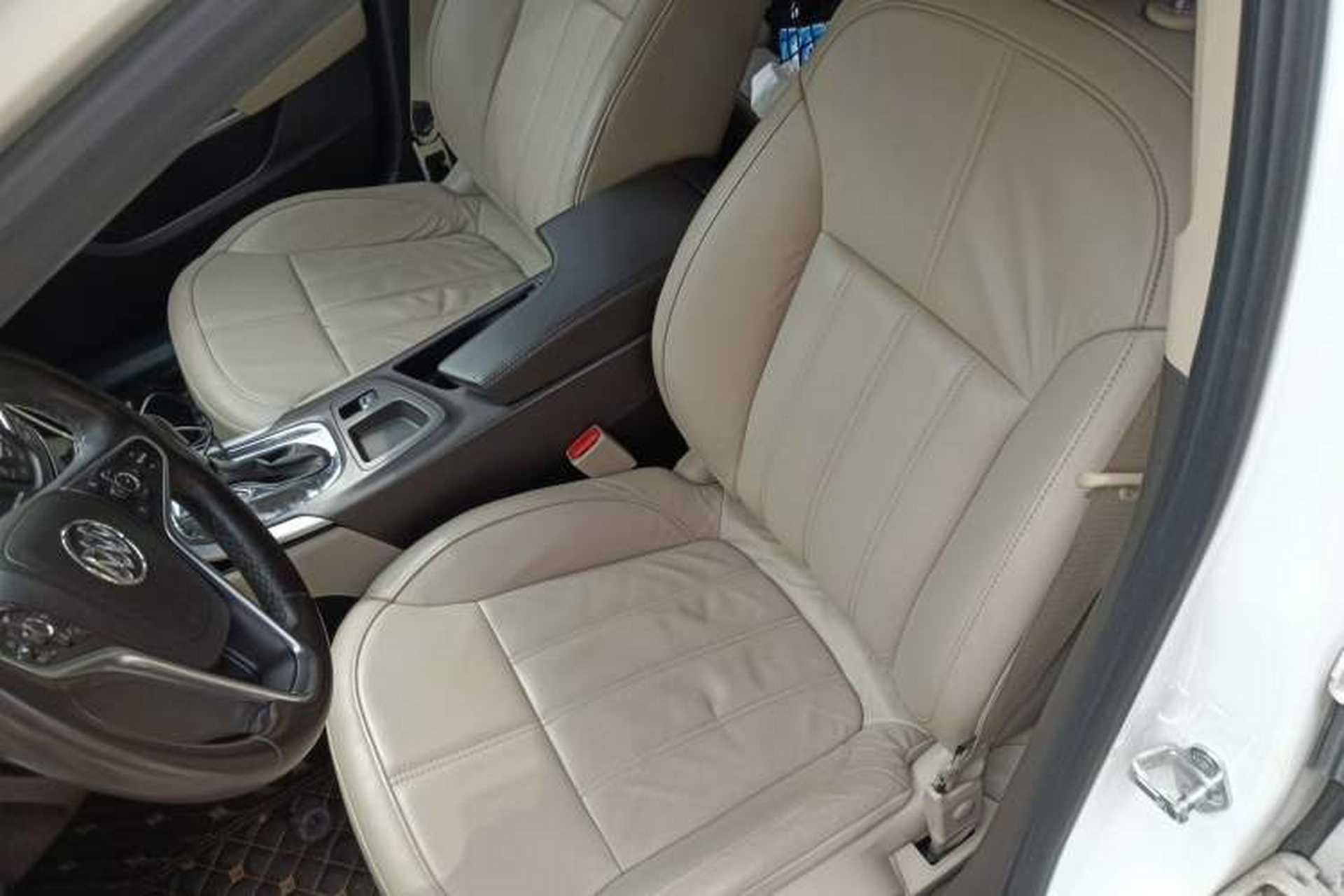 Used Buick Regal 2014 2.0L Elite Fashion Edition Left Front Seat