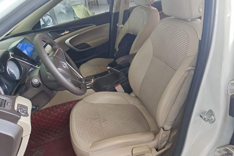 Used Buick Regal 2014 2.0L Leading Fashion Edition Left Front Seat