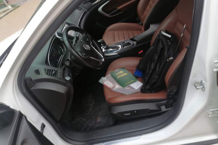 Used Buick Regal 2014 GS 2.0T Grand Sport Edition Left Front Seat