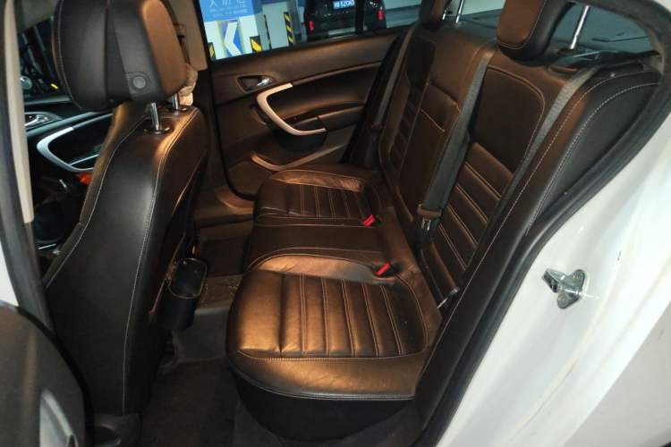 Used Buick Regal 2014 1.6T Fashionable Tech Edition Left Rear Seat