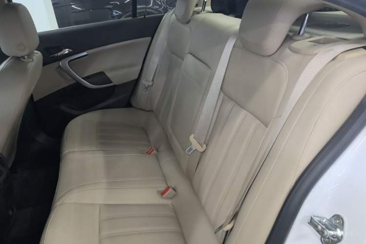 Used Buick Regal 2014 2.0L Leading Fashion Edition Left Rear Seat