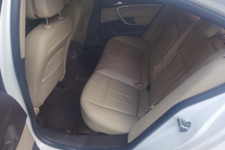 Used Buick Regal 2014 2.0L Elite Fashion Edition Left Rear Seat