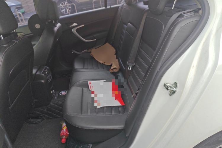 Used Buick Regal 2014 1.6T Fashionable Tech Edition Left Rear Seat
